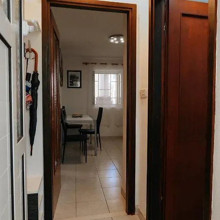 Centre Apartment *